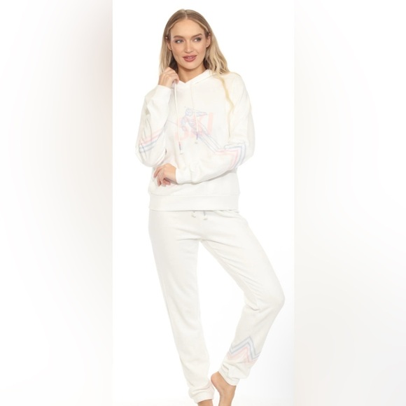 PJ Salvage Mountain Bound Ski Hoodie & Jogger Set Women’s White Pastel Size S - Picture 1 of 5